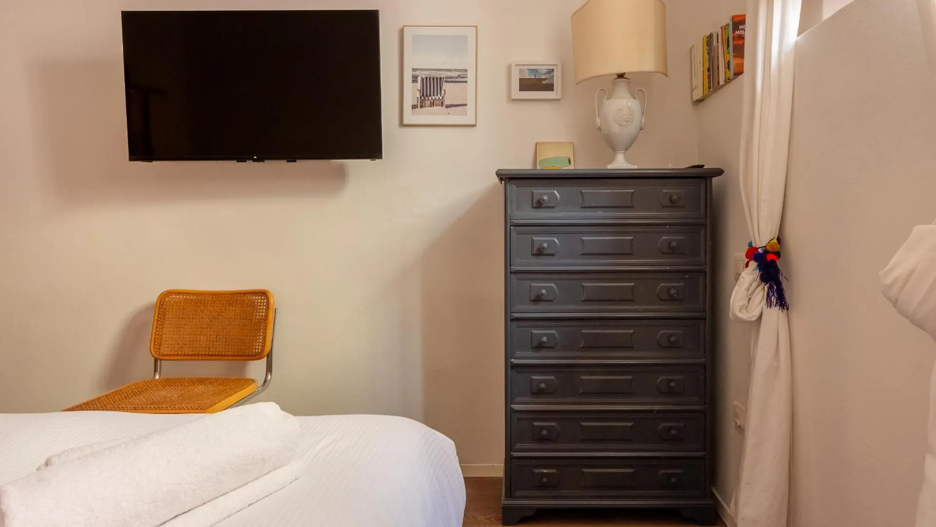 One Bedroom Apartment With Patio N2 Firenze